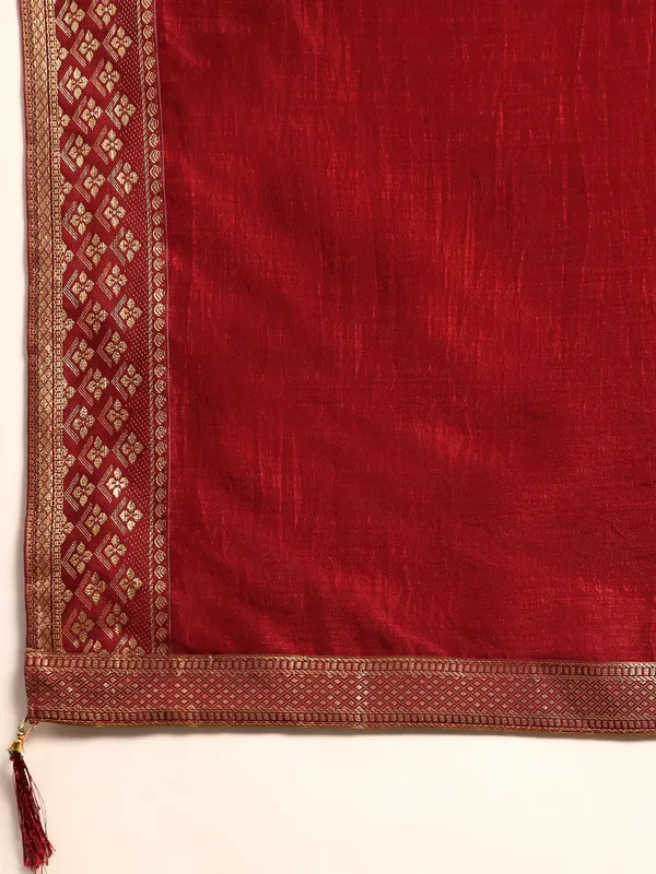 Indian_Women_Maroon_Vichitra_Silk_Fancy_Border