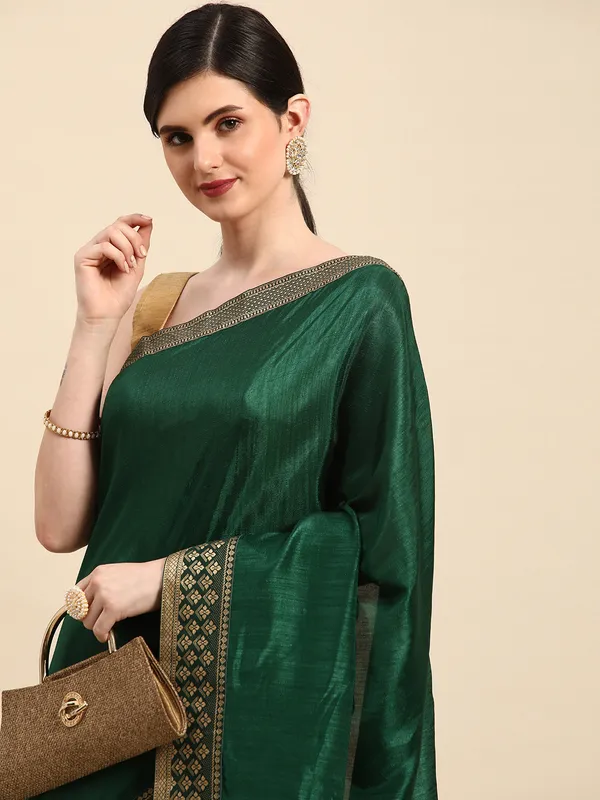 Indian_Women_Green_Vichitra_Silk_Fancy_Border