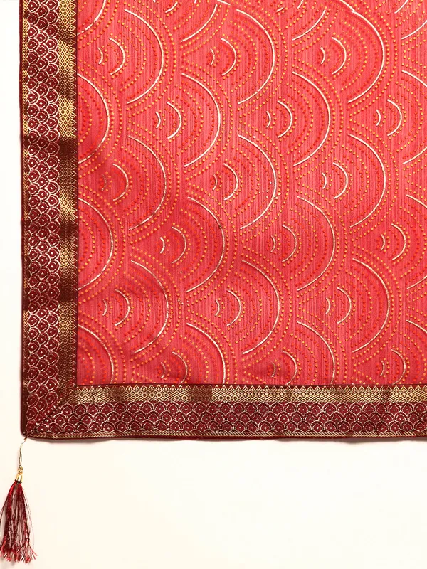 Indian_Women_Maroon_Zomato_Full_Saree_Fancy_Border_with_bandhni_print_Beautiful_saree