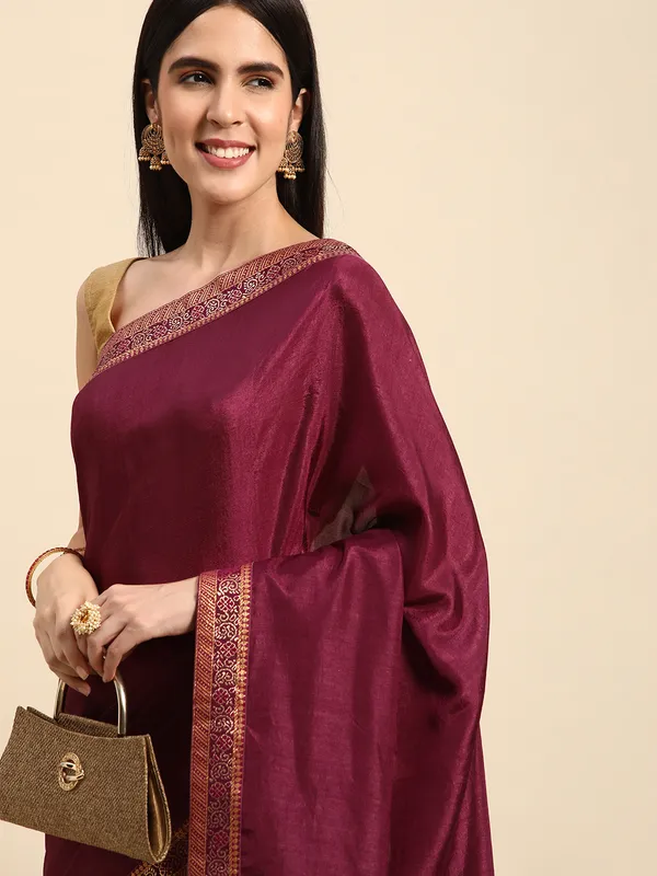 Vichitra_Silk_Full_Saree_Fancy_Border_With_Swaroski_Butta