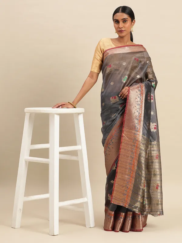 Grey_Organza_Silk_Saree