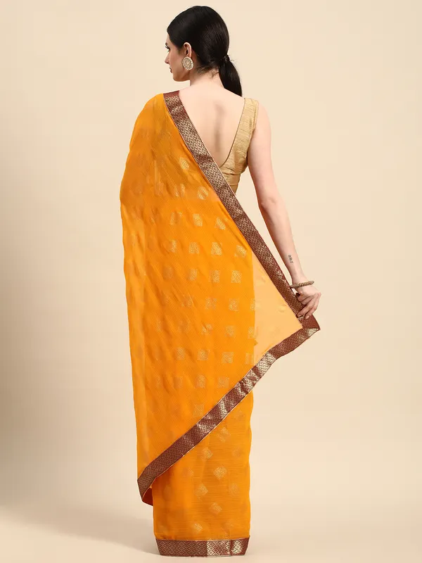 Indian_Women_Yellow_Zomato_Full_Saree_Fancy_Border_Beautiful_saree
