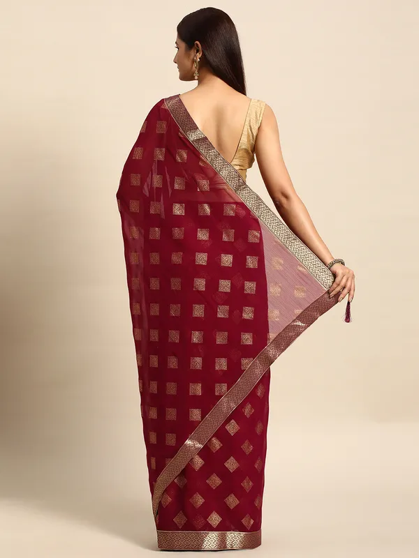 Indian_Women_Purple_Zomato_Full_Saree_Fancy_Border_Beautiful_saree