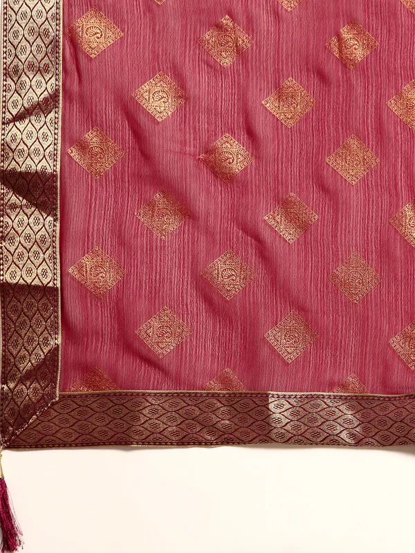 Indian_Women_Purple_Zomato_Full_Saree_Fancy_Border_Beautiful_saree
