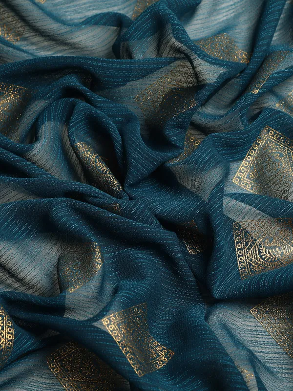 Indian_Women_Blue_Zomato_Full_Saree_Fancy_Border_Beautiful_saree