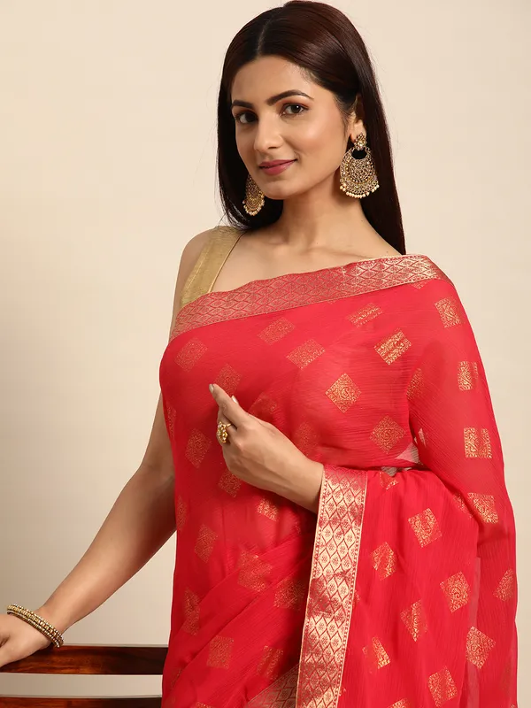 Indian_Women_Pink_Zomato_Full_Saree_Fancy_Border_Beautiful_saree
