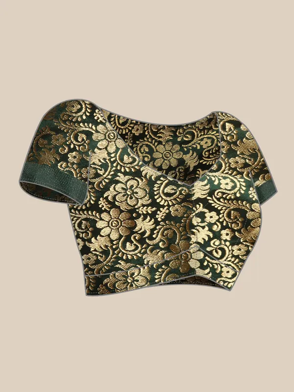 Yellow_Vichitra_Silk_Fancy_Border_with_Fancy_Blouse_Beautiful_Saree