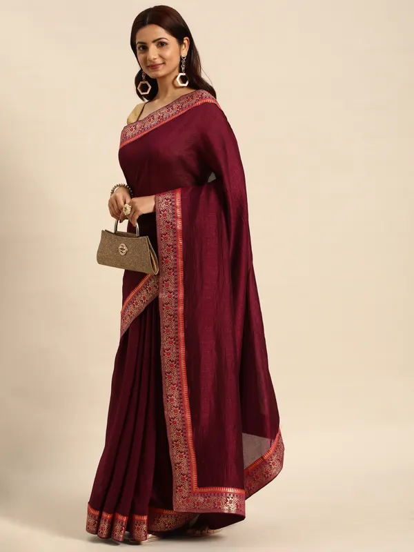 Indian_Women_Brown__Vichitra_Silk_Fancy_Border_with_Fancy_Blouse_Beautiful_Saree