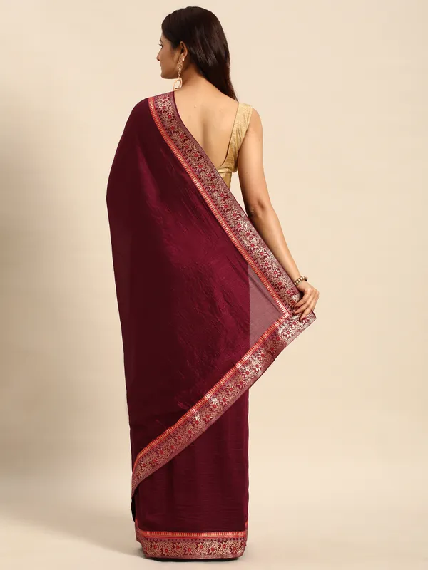 Indian_Women_Brown__Vichitra_Silk_Fancy_Border_with_Fancy_Blouse_Beautiful_Saree