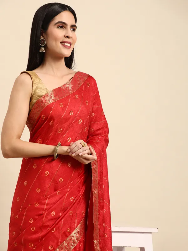 Indian_Women_Red_Vichitra_Silk_Foil_Work