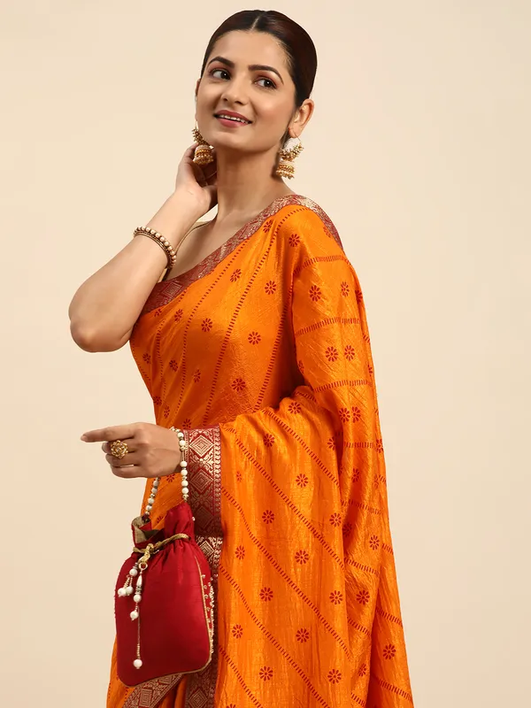 Indian_Women_Yellow_Vichitra_Silk_Foil_Work