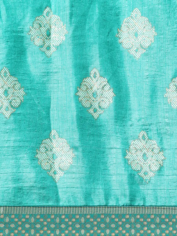 Komal_Silk__Saree_Fancy_Border_With_Foil
