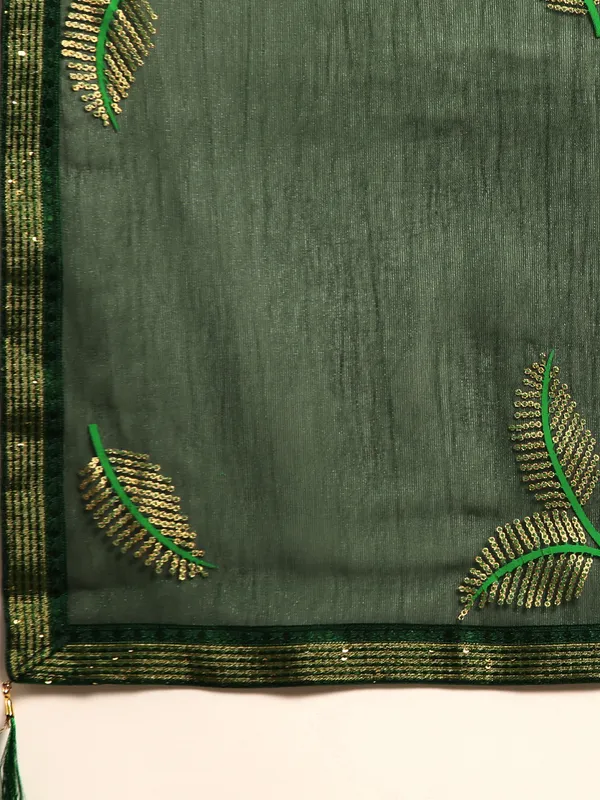Indian_Women_Green_Shimmer__Full_Saree_Fancy_Border_with_sequence_work_Beautiful_saree