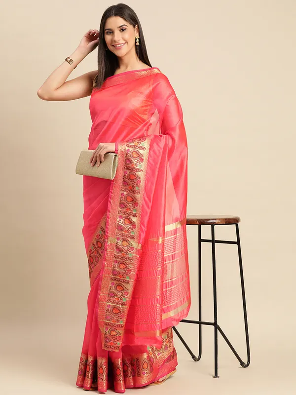 Gajari_Shimmer_Silk_Saree