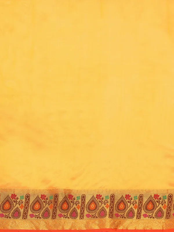 Gold_Shimmer_Silk_Saree