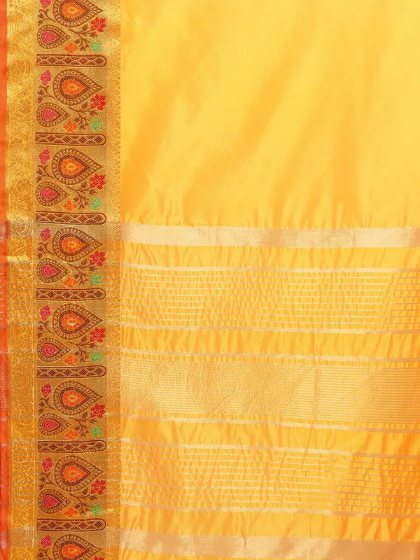 Gold_Shimmer_Silk_Saree