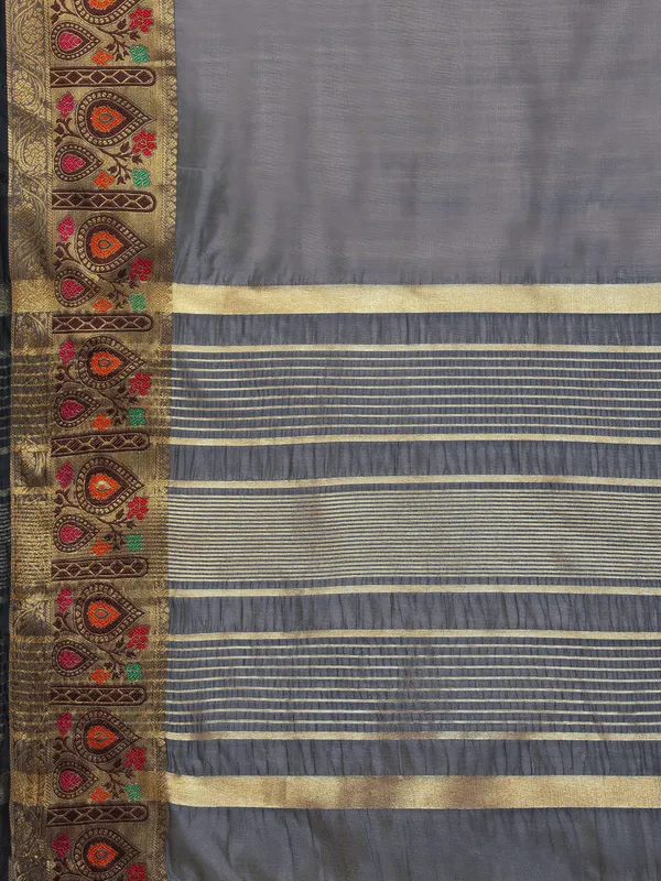 Grey_Shimmer_Silk_Saree