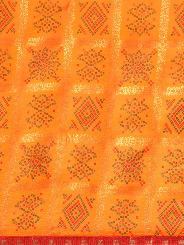 Yellow_Zomato_Bandhani_Foil_Work_Beautiful_Saree
