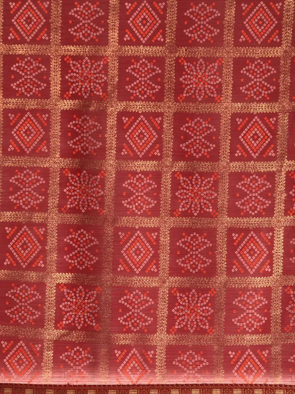 Indian_Women_Maroon_Zomato_Bandhani_Foil_Work_Beautiful_Saree
