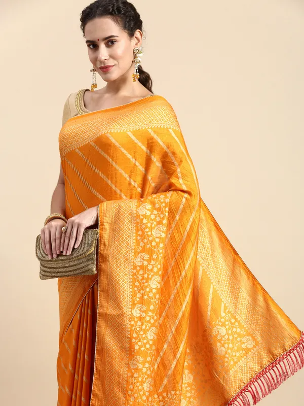 Vichitra_Silk__Saree_Fancy_Border_With_Foil_Print