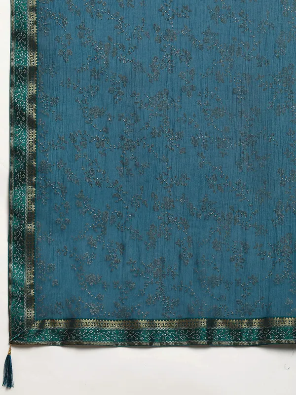 Blue_Shimmer__Foil_Work_Beautiful_Saree