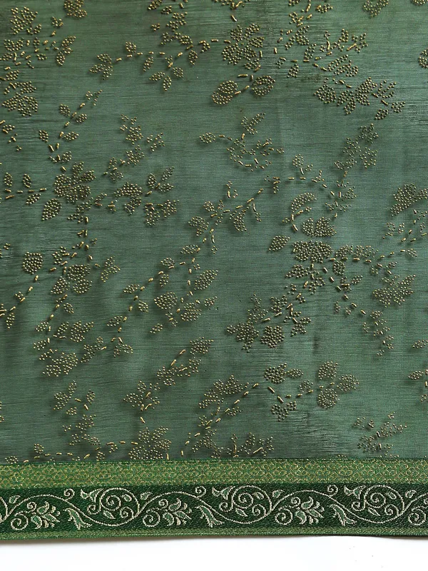 Green_Shimmer__Foil_Work_Beautiful_Saree