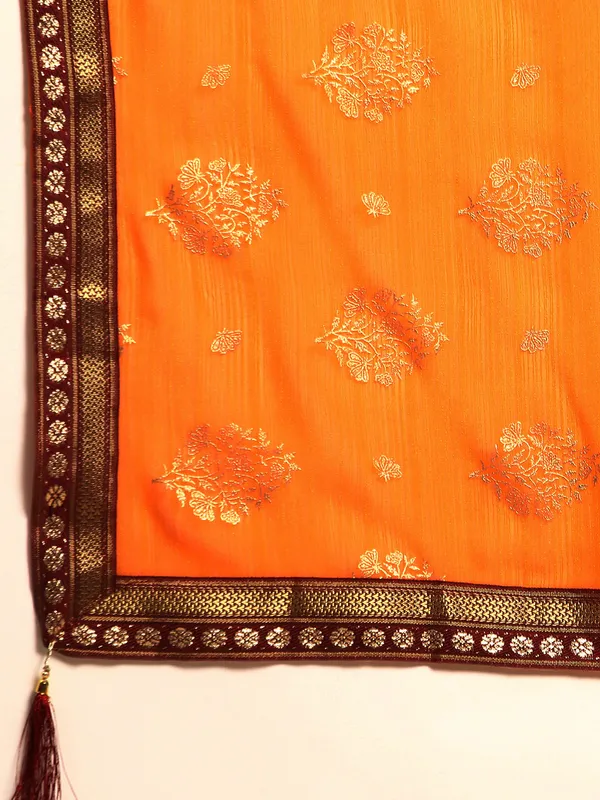 Indian_Women_Yellow_Zomato_Full_Saree_Fancy_Border_with_Golden_Foil_Beautiful_saree