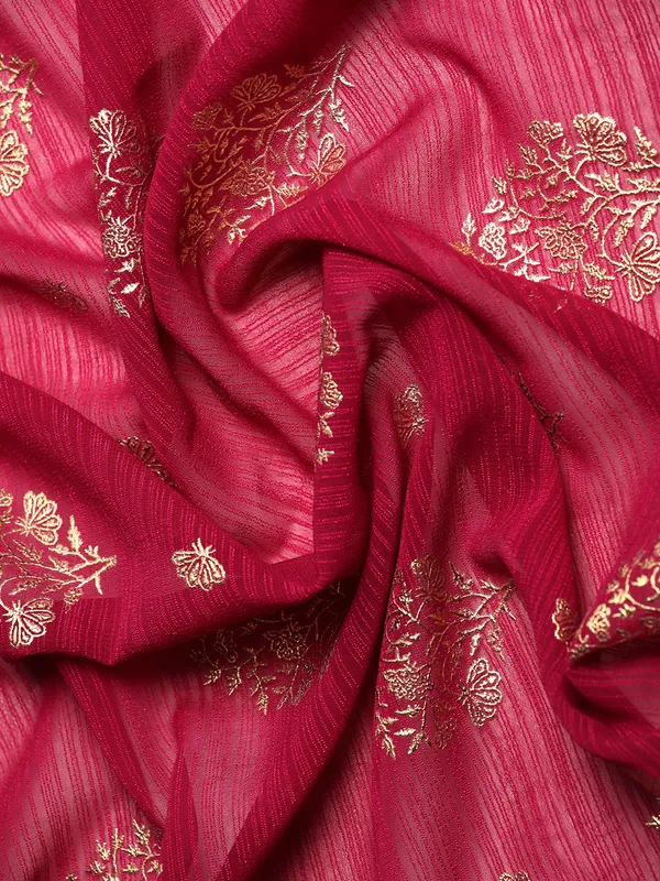 Indian_Women_Purple_Zomato_Full_Saree_Fancy_Border_with_Golden_Foil_Beautiful_saree