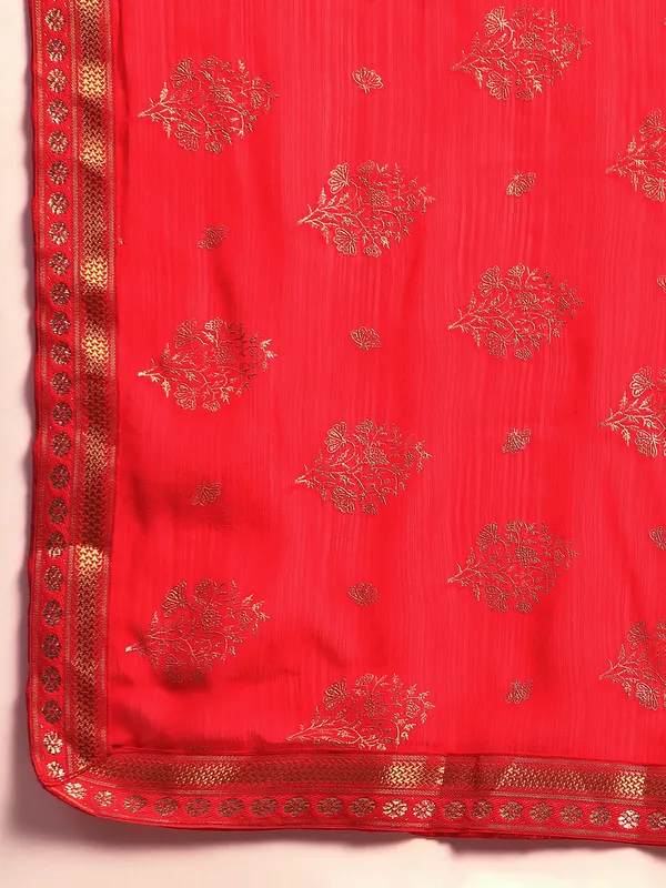 Indian_Women_Pink_Zomato_Full_Saree_Fancy_Border_with_Golden_Foil_Beautiful_saree