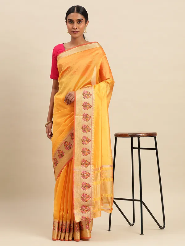 Gold_Shimmer_Silk_Saree