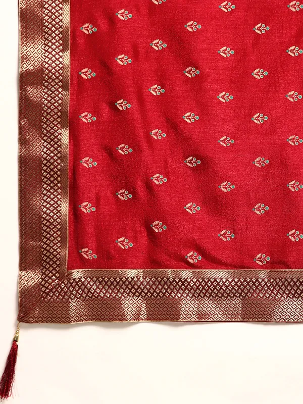Maroon_Vichitra_Silk__Saree_Fancy_Border_with_Butti_Print_Beautiful_saree