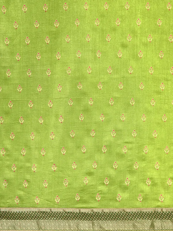Green_Vichitra_Silk__Saree_Fancy_Border_with_Butti_Print_Beautiful_saree