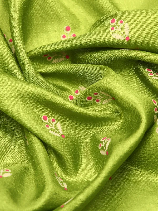 Green_Vichitra_Silk__Saree_Fancy_Border_with_Butti_Print_Beautiful_saree