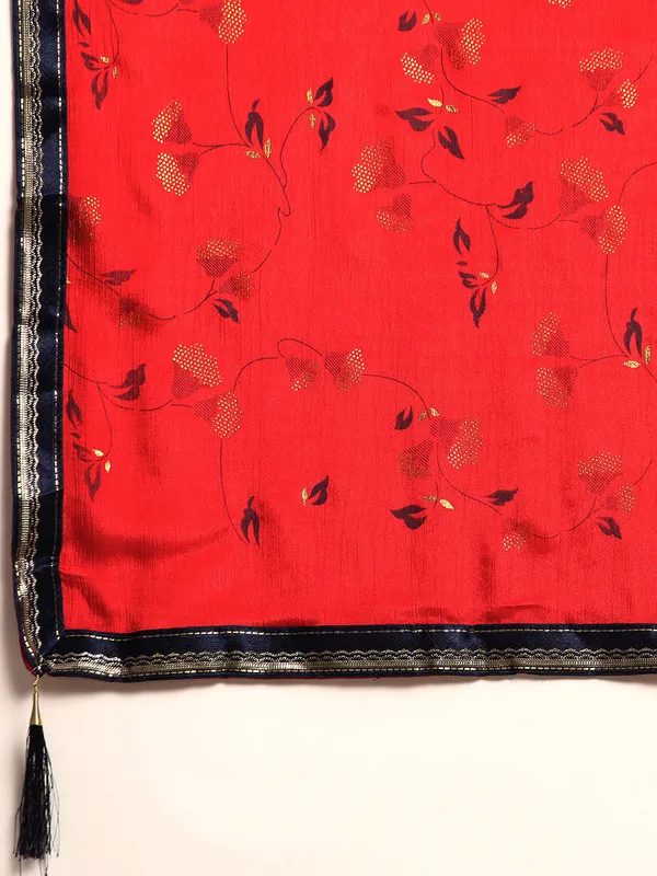 Indian_Women_Red_Chinon_Silk_Foil_Work
