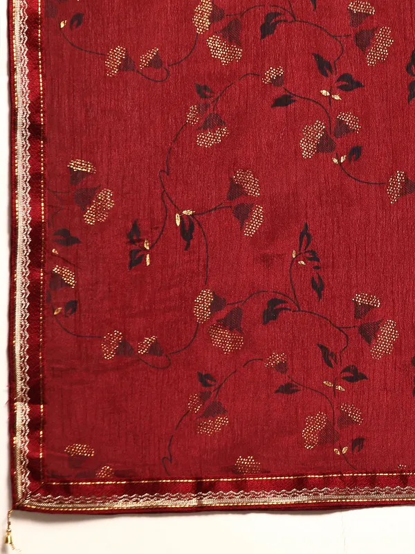Indian_Women_Maroon_Chinon_Silk_Foil_Work