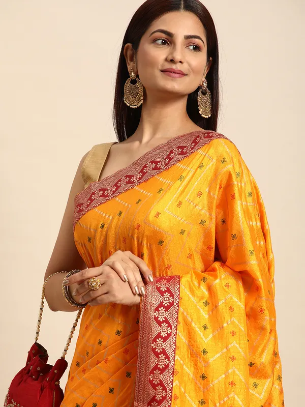 Yellow_Vichitra_Silk__Saree_Double_Foil_Work