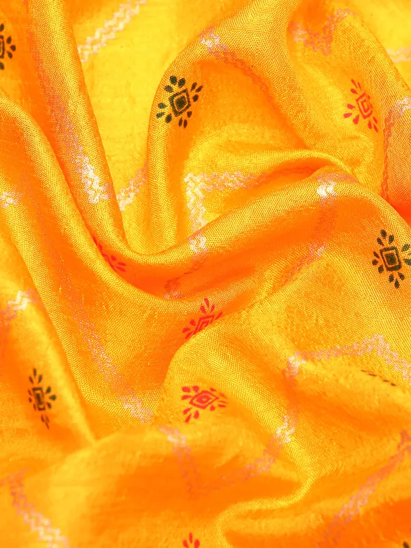 Yellow_Vichitra_Silk__Saree_Double_Foil_Work