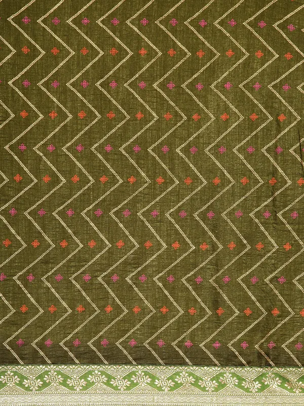 Green_Vichitra_Silk__Saree_Double_Foil_Work