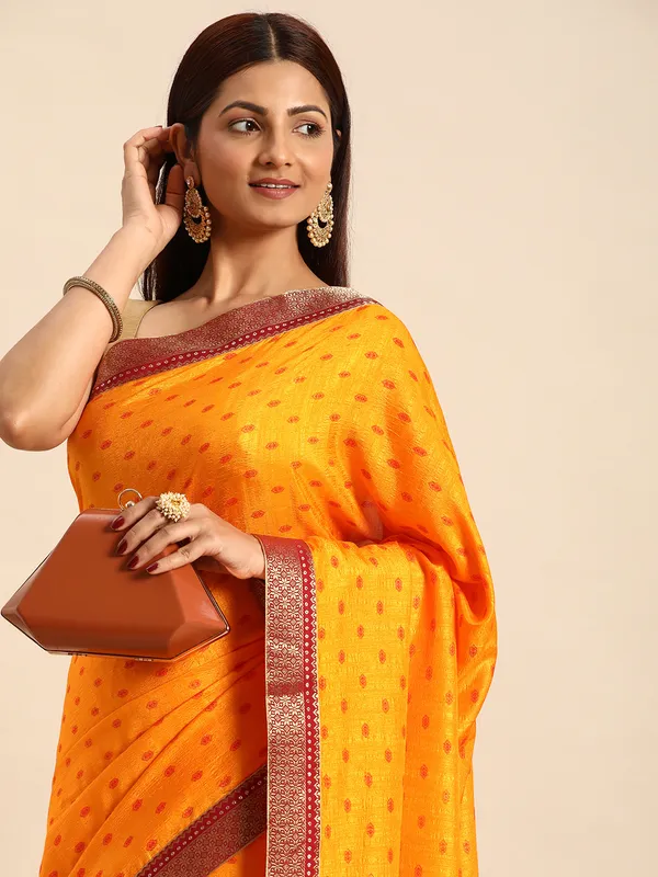 Yellow_Vichitra_Silk__Saree_Fancy_Border_With_Foil_Work_Saree