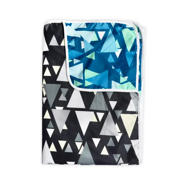 Geometric_Single_Dohar_for_AC_Room_(Polyester,_Dark_Grey_and_Blue)
