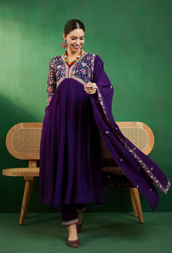 Purple_Georgette_Zari_Sequence_Embroidery_Digital_Print_Kurta_With_Pant_And_Dupatta