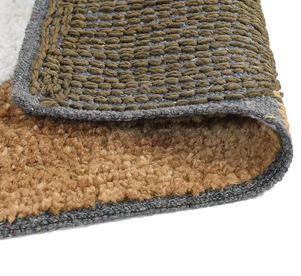 Anti-Slip_Microfiber_Cotton_Bathmat-_Quick_Dry_Water_Absorbent_Mat-_(40cm_x_60cm,_Multicolor,_Pack_of_1)