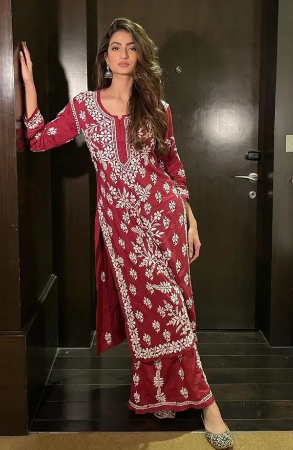 Heavy_Rayon_Fancy_Embroidery_Work_Kurti_Pant