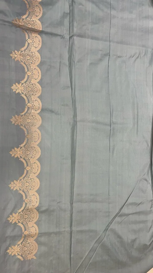 Humairah_Pure__Handloom_Katan_Silk_Grey_Kadhwa_Gold_&_Silver_Zari_Strip_with_Kadhwa_Zari_Border_and_Grey_Blouse_PURESILK_26_AB