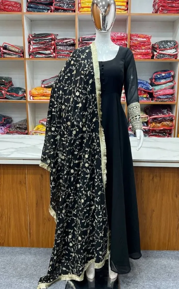 FOXDX_Black_Women_Kurta_Pant_Dupatta_Set
