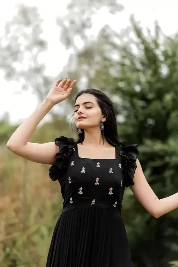 FOXDX_Black_Women_Embellished_Flared_Kurta