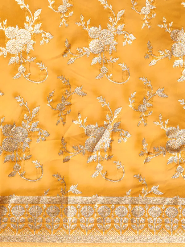 Indian_Women_Yellow_Organza_Silk_Land_Woven_Design_Zari_Pure_Cotton_Fusion_Saree