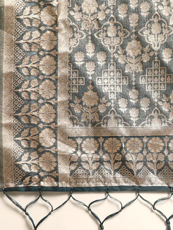 Indian_Women_Grey_Organza_Silk_Land_Woven_Design_Zari_Pure_Cotton_Fusion_Saree