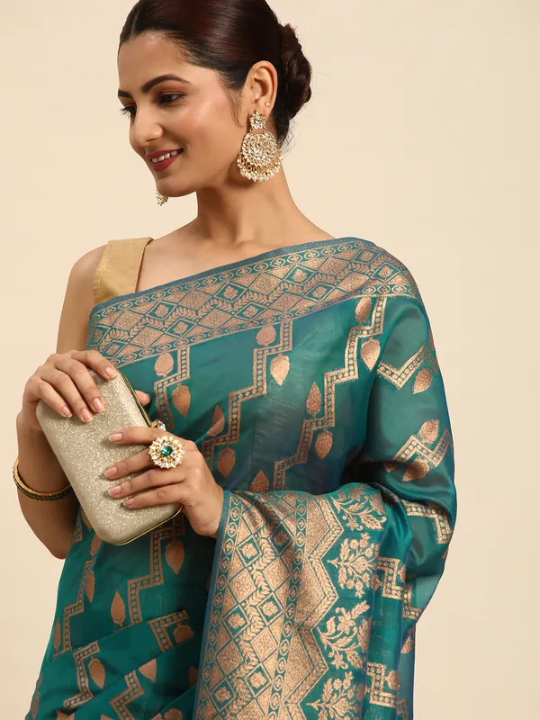 Indian_Women_Morpeach_Organza_Silk_Land_Woven_Design_Zari_Pure_Cotton_Fusion_Saree
