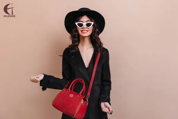genuine_leather_designer_handbag_shoulder_tote_bag_for_women_&_girls_with_top_handle_|_golden_metal_zipper_|_medium_size_|_red